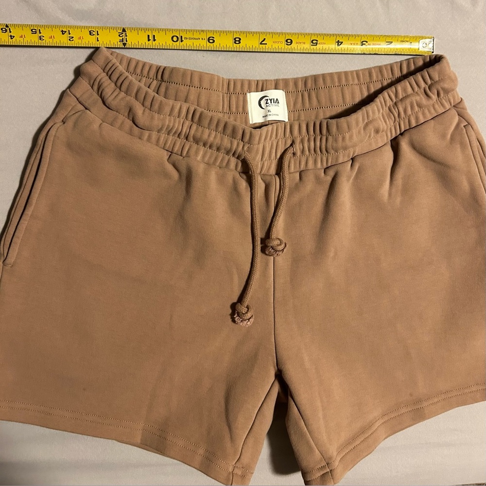 ZYIA Athletic Shorts in Light Brown Tan- size s fit - Picture 5 of 8